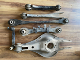 BMW F20 116 118 120 ÇIKMA ARKA ALT TAŞIYICI TABLALARI