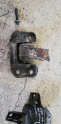 opel astra j çıkma sol üst motor kulağı. Oto Erkan Ünye