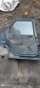 Ford escort sol arka kapı mevcuttur.