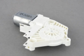AUDİ A3,A6,A8 TOUAREG 11-18 CAM MOTORU SOL ÖN 8K0959801B