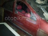 Renault megane 1 çıkma sağ ön kapı