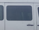 1997 mercedes sprinter 412 d çıkma sağ sürgü kapı camı