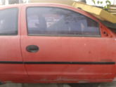 Opel corsa tek kapı sağ sol kapısı mevcuttur