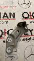 654821149A skoda scala sol ön çamurluk bağlantı demiri