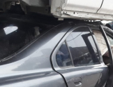 2001 VOLVO S80 ÇIKMA SAĞ KELEBEK CAMI MEVCUTTUR.