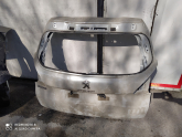 Peugeot 2008 bagaj kapısı