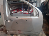 Nissan / Navara / Kaporta & Karoser / Sağ Ön Kapı / Çıkma Parça