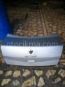 Renault megane 2 çıkma arka bagaj kaputu hatasız
