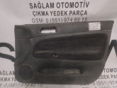 OEM:3B0867012 VW PASSAT B5 01-05 SAĞ ÖN KAPI DÖŞEMESİ