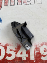 8P1863615 audi a3 sportback orta konsol sol bağlantı braketi