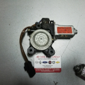 HYUNDAİ SANTA FE SAĞ ÖN CAM MOTORU 98820-26100