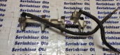 Ford Mondeo 1 enjektörler ve enjektör kütüğü mevcuttur..