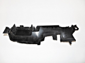 PASSAT B8 15-20 PANEL RADYATÖR HAVA KLAVUZU SAĞ 3G0121284A