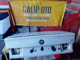 BMW 5.20 BAGAJ KAPAĞI 1992 MODEL BEYAZ