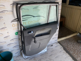 FORD FUSİON SAĞ ARKA KELEBEK CAMI ORİJİNAL ÇIKMA  2003-2006