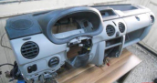 RENAULT KANGOO ĞÖGÜSLÜK ÇIKMA ORJİNAL PARÇALAR