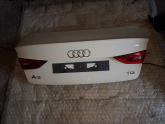 AUDİ A3 2015 SEDAN BAGAJ KAPAĞI BEYAZ HATASIZ BOYASIZ