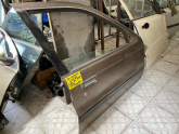 MİTSUBİSHİ LANCER SAĞ ÖN KAPI DOLU 1990 MODEL ORJİNAL ÇIKMA