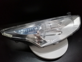 Oto Çıkma Parça / Elektrik / Far / Ford / B-Max / Çıkma Parça 