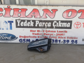Skoda karoo sol ön far camı kırık