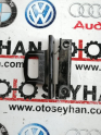 8P4809589 audi a3 sportback 2008 bagaj bağlama kancası sağ