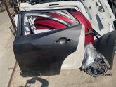 Çıkma Peugeot 3008 sol arka kapı