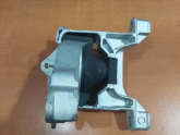 Oto Çıkma Parça / Motor / Kulak / Mazda / 3 / Yan Sanayi 