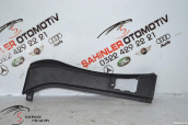 2008 BMW X5 E70 SAĞ İÇ DİREK KAPLAMASI