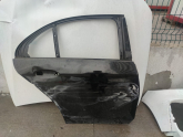 Mercedes E W213 Sağ Arka Kapı Siyah 2017 2019 A2137320210