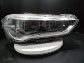 BMW X1 F48 Sağ Far 63117193708