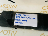 FORD FOCUS SAĞ ÖN KAPI ÇITASI ORİJİNAL 1998-2002 MODEL