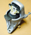 AUDİ A4 A5 1.4 TFSİ CVNA MOTOR TAKOZU SOL 8W0199371BF