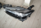 Oto Çıkma Parça / Elektrik / Far / Mazda / CX / Çıkma Parça 