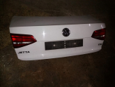 volkswagen jetta çıkma bagaj kapısı