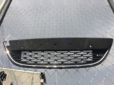 Opel astra j ön tampon orta ızgara