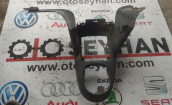 1T1863475B volkswagen caddy vites orta konsolu