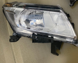 Oto Çıkma Parça / Elektrik / Far / Nissan / Navara / Çıkma Parça 