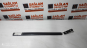 RENAULT CLİO-3 ÇIKMA  SAĞ ÖN KAPI ÇİTASI OEM; 8200289909