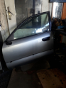 Mitsubishi karisma sol ön kapi