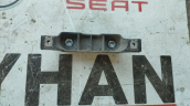 6J0863849 seat ibiza 2015 orta konsol bağlantı braketi