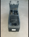 2012 ford fiesta orta konsol orj.cıkma