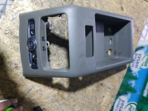AUDİ A6 ORTA KONTROL ARKA KISIM 4F0863244C