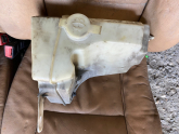 Mercedes ML 270 Cam Suyu Deposu