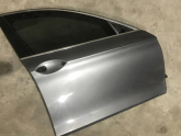 BMW F10 5SERİSİ ÇIKMA ORJİNAL SAĞ ÖN KAPI METALİK GRİ A52