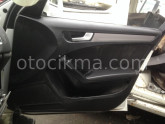 Audi A4 2013-16 2.0 TDİ Ön sağ kapı döşemesi hatasız orjinal
