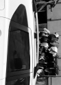 KOMLPE ORİJİNAL 2011 NİSSAN QASHQAİ SAĞ ARKA KAPI CAMI.