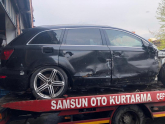 Audi Q7 Sağ Arka Kapı Camı hatasız orjinal çıkma