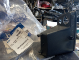 FORD CONNECT KONSOL SAKLAMA BÖLMESİ.9T16 V045M68