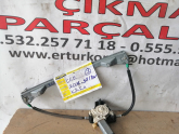 Renault clio sol ön cam moturu