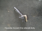 Hyundai Accent Era silecek kolu mevcuttur.